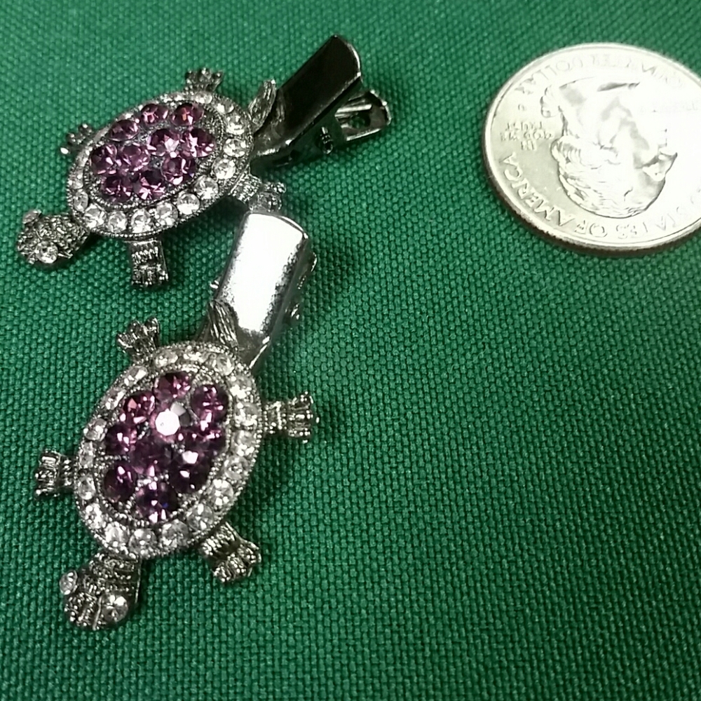 Very cute marcasite jeweled turtle clip-ons.